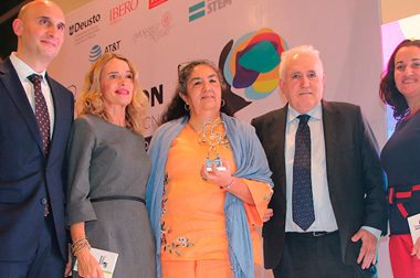 María Alicia Guzmán, galardonada con el Premio Ada Byron en su edición mexicana